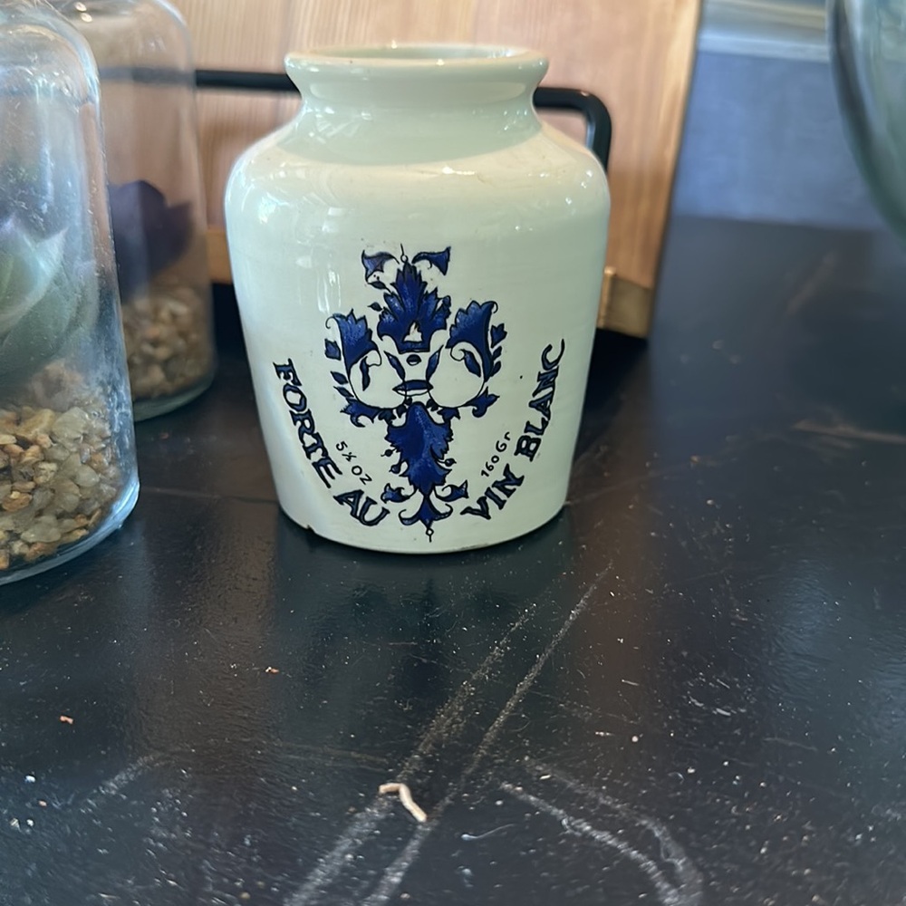Small French mustered jar